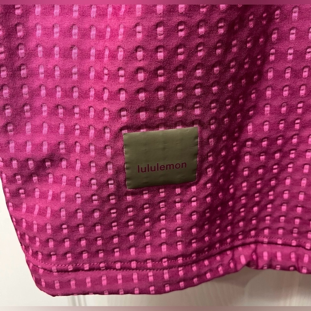 Lululemon Mens Water-Repellent Grid Fleece Hiking Vest - Small - Picture 7 of 7